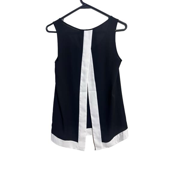Express Sleeveless Blouse Black and White Open Back Size Small - Picture 2 of 6